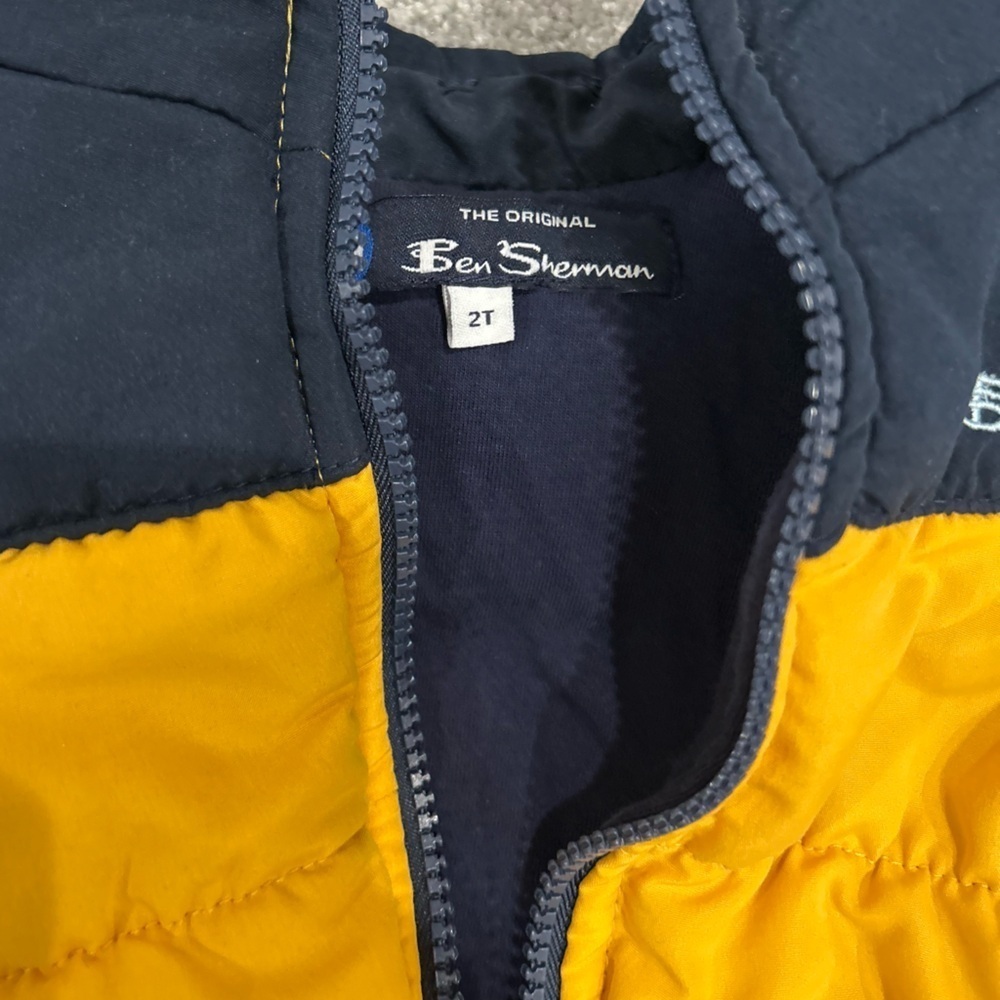 Ben Sherman Yellow and Black Quilted Vest - 2T - Picture 2 of 3